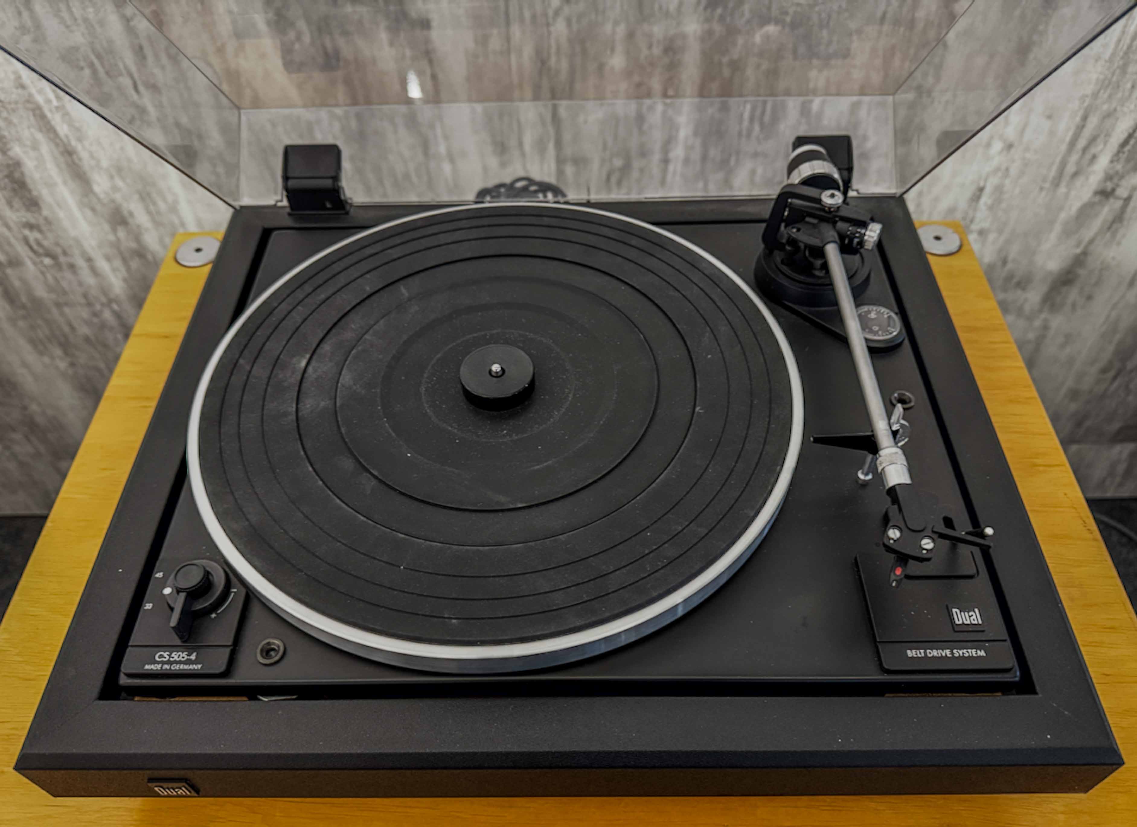 Im Kundenauftrag Dual Plattenspieler